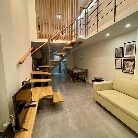 Minimal Two-Floor Apartment Θεσσαλονίκη Εξωτερικό φωτογραφία