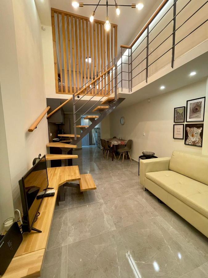 Minimal Two-Floor Apartment Θεσσαλονίκη Εξωτερικό φωτογραφία
