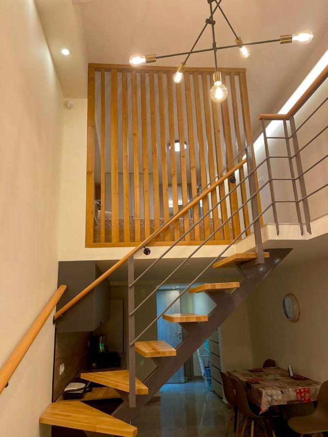 Minimal Two-Floor Apartment Θεσσαλονίκη Εξωτερικό φωτογραφία