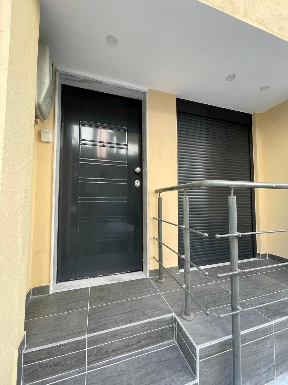 Minimal Two-Floor Apartment Θεσσαλονίκη Εξωτερικό φωτογραφία